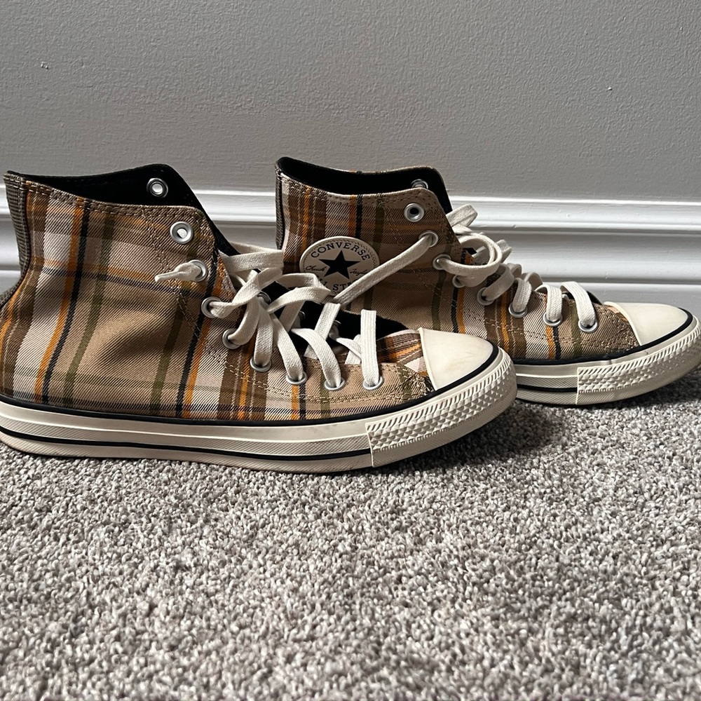 Plaid high top converse